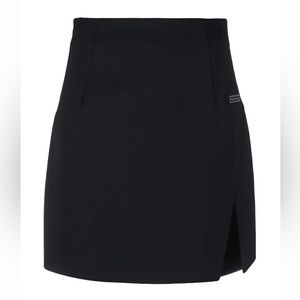 Off-White
slit-detail high-waisted skirt